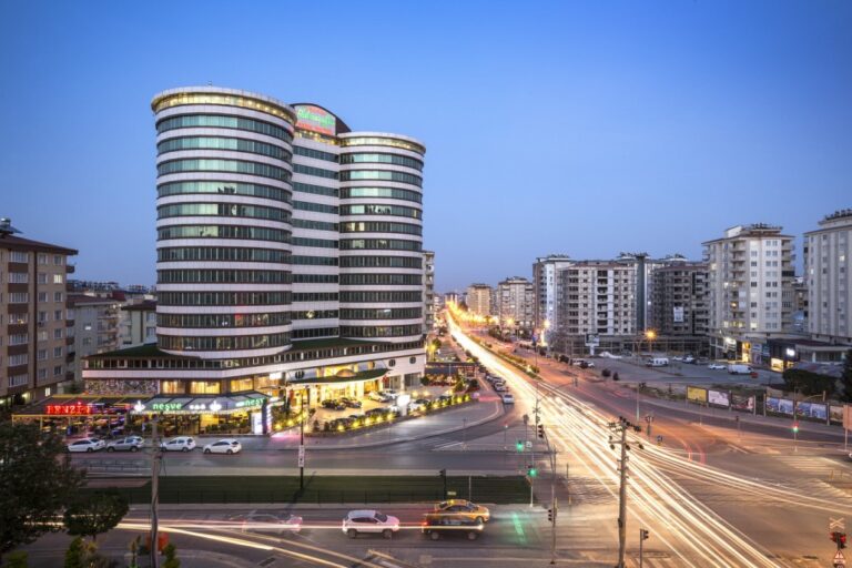 Gaziantep Otelleri Arasında Seçim Yaparken Nelere Dikkat Etmelisiniz?